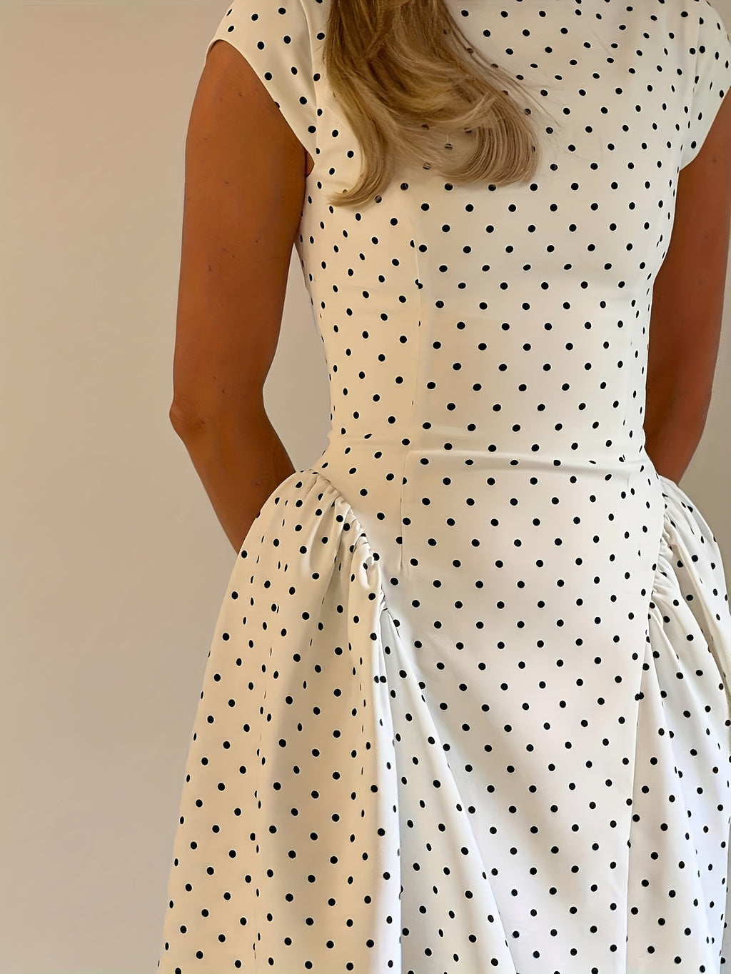 ROBE POLKA