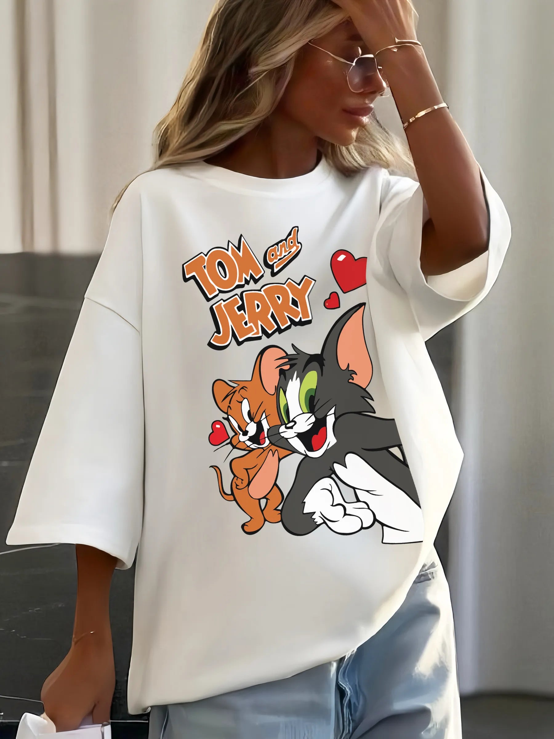 TOM AND JERRY